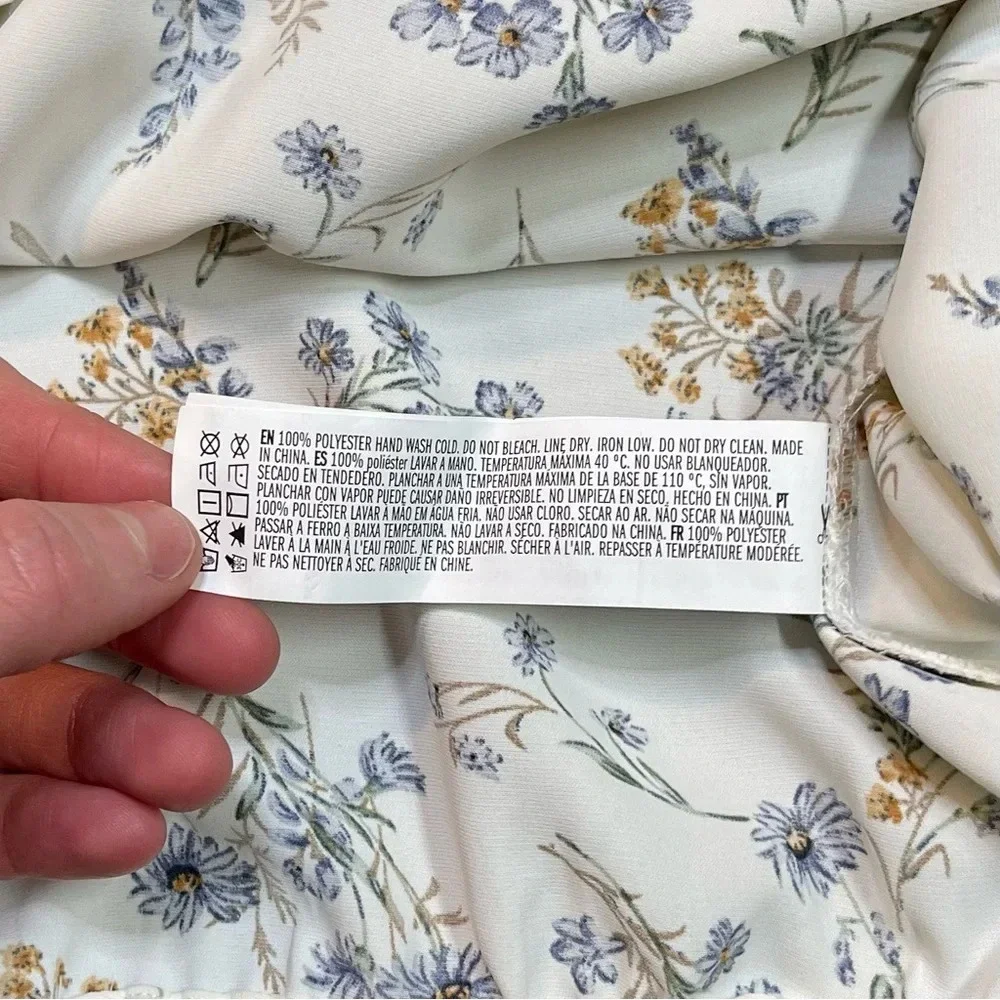 Forever 21 Floral Off The Shoulder Crop Bell Sleeve Cottage Core Top - Picture 8 of 8